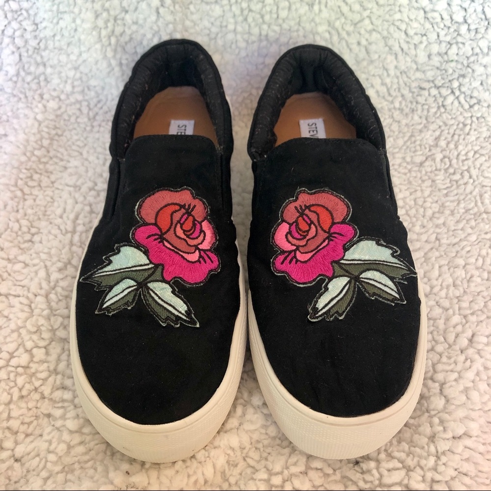 Steve Madden Floral Platform Slip-on Sneaker